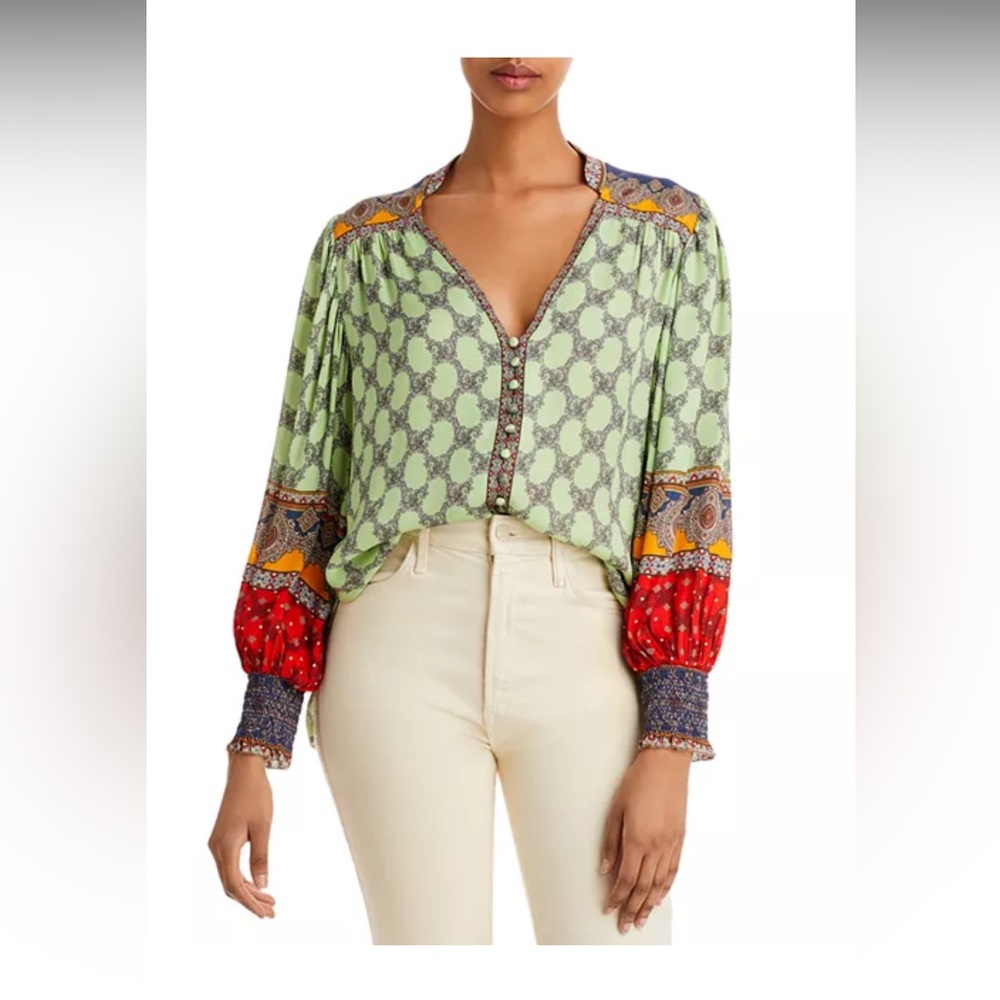 Alice & Olivia Serena button front top